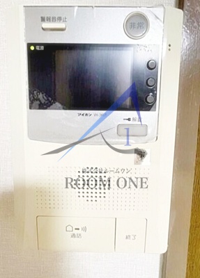 セキュリティ　モニター付きインターホンです。