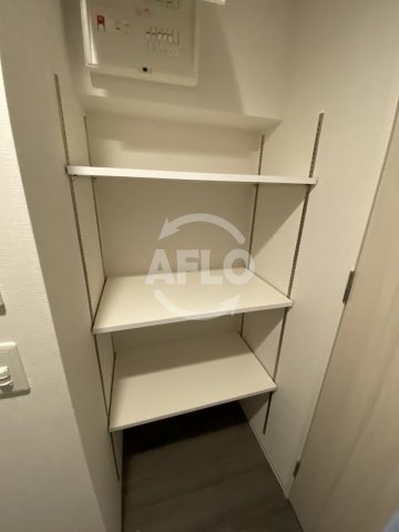 収納　アーバネックス梅田中崎町　玄関棚