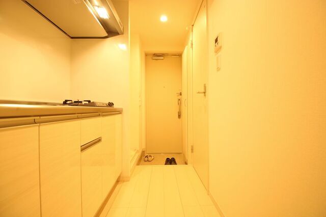 居室・リビング　※反転タイプの違うお部屋の参考写真です。