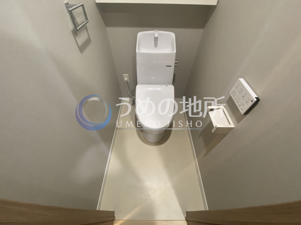 トイレ　トイレ