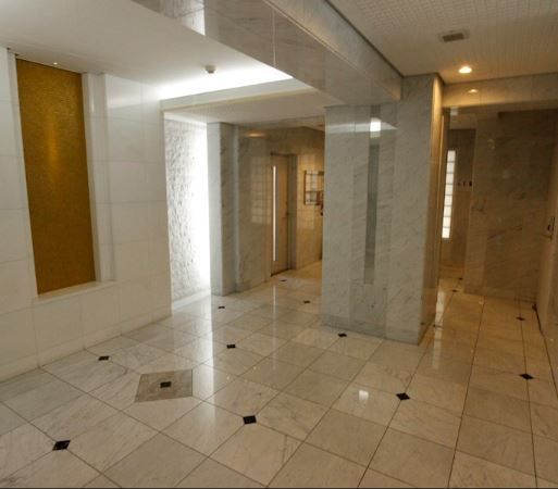 ロビー　グランド・ガーラ池袋　豊島区池袋本町2