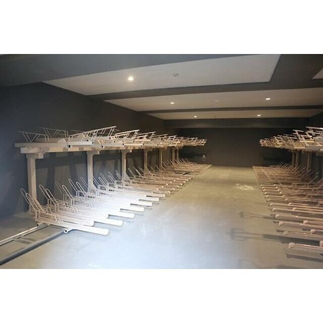 駐車場　駐輪場