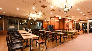 飲食店　プロントウインズ汐留店（飲食店）まで146m