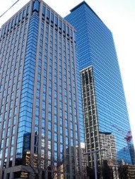ショッピングセンター　新宿オークシティ（ショッピングセンター）まで533m