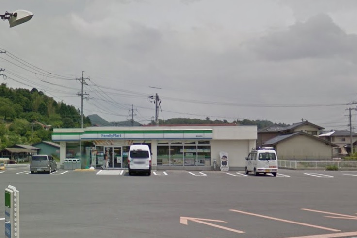 コンビニ　ファミリーマート 雲南加茂店（コンビニ）まで511m