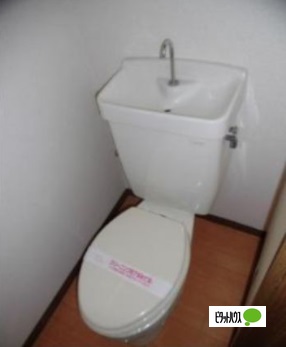 トイレ　２０７