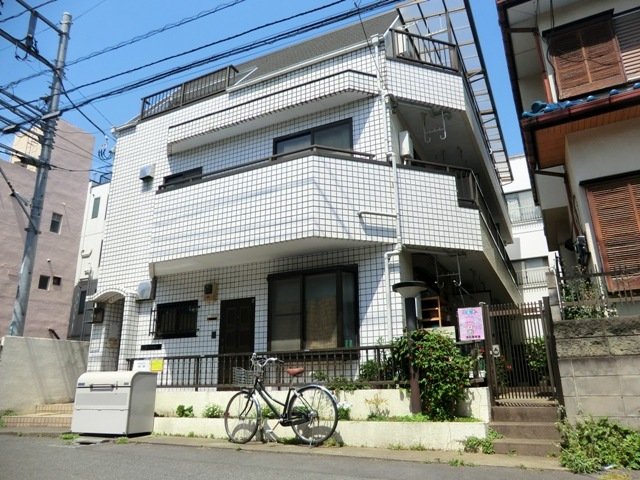 建物外観　★鉄骨造３階建てマンション！外観です。★