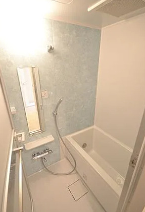 バス・シャワールーム　別部屋の画像を使用しております。
