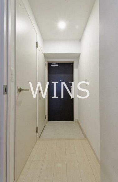 玄関　別部屋参考写真です。