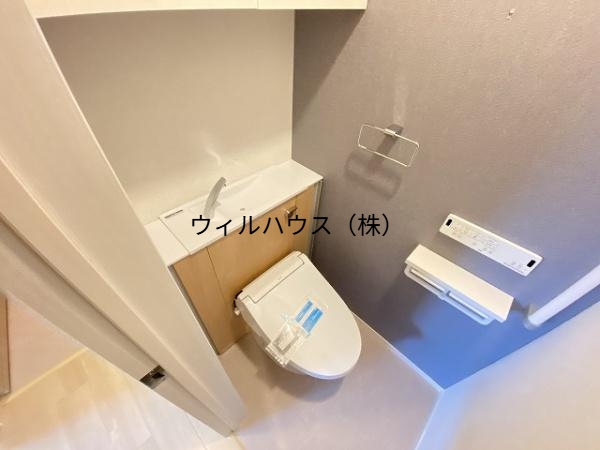 トイレ　同施工会社イメージ！