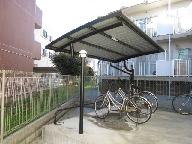 エントランス　駐輪場