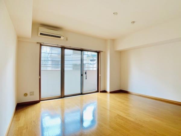居室・リビング　居室※別部屋参考写真