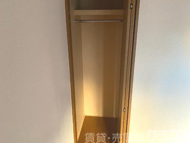 収納　クローゼット