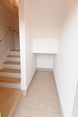 玄関　収納もある玄関です