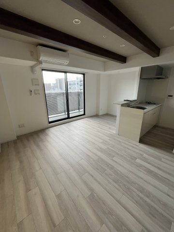 居室・リビング　(参考）同マンション同間取り他部屋の写真