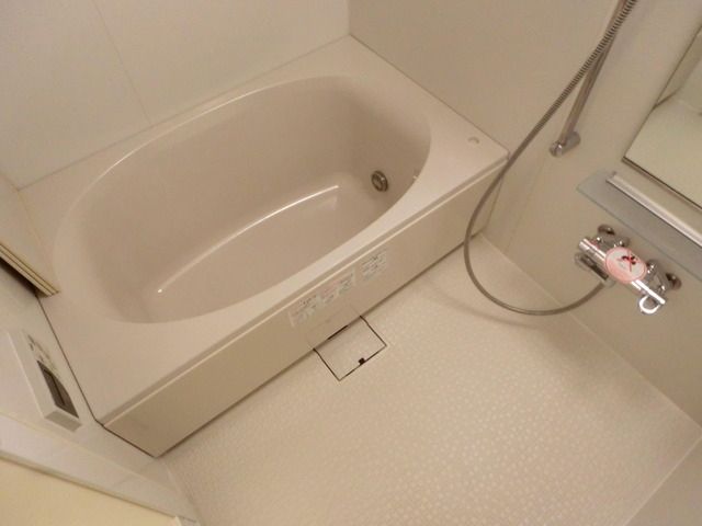 バス・シャワールーム　NULL