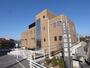 図書館　奈良市立西部図書館（図書館）まで864m