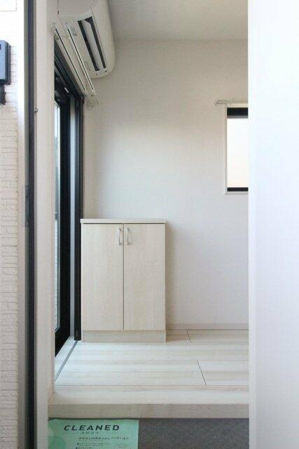 玄関　別部屋参考写真
