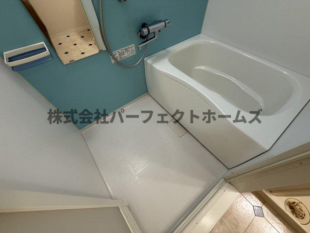 バス・シャワールーム　ゆったり過ごせるお風呂です