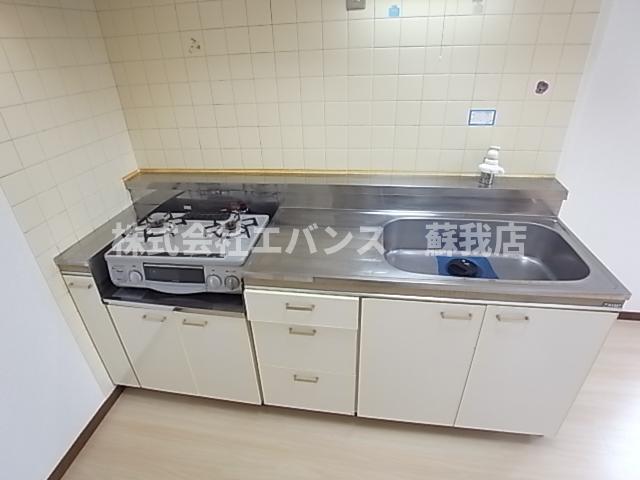 キッチン　キッチンでお料理をお楽しみください
