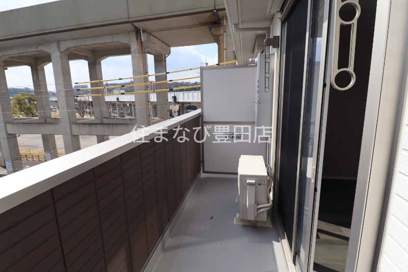 バルコニー　同型別部屋写真