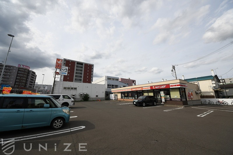 コンビニ　セイコーマート豊平3条店（コンビニ）まで300m