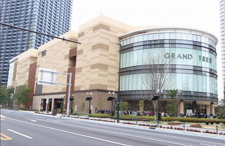 ショッピングセンター　GRANDTREE　MUSASHIKOSUGI（ショッピングセンター）まで1009m