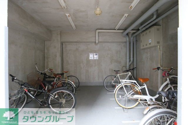 駐車場　駐輪場