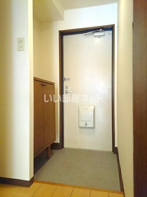 湘南第二ホーワマンションの玄関写真
