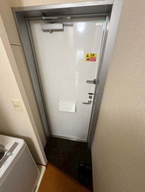玄関　同仕様タイプ