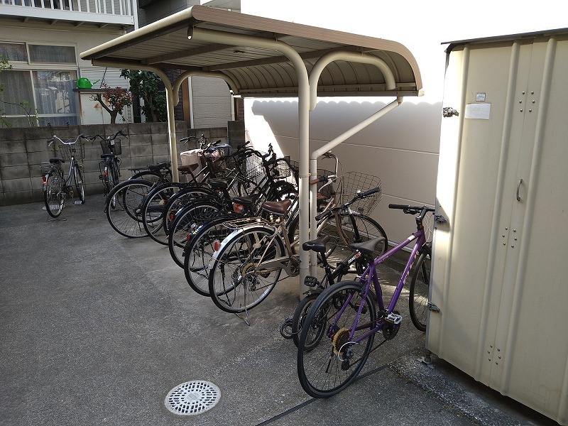 その他共有部分　駐輪場　自転車＆原付のみ駐輪可