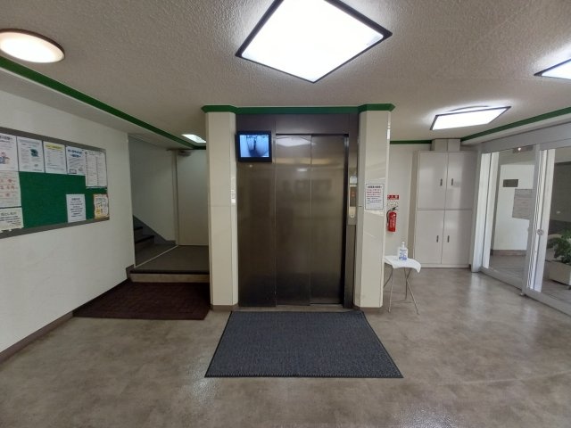 ロビー