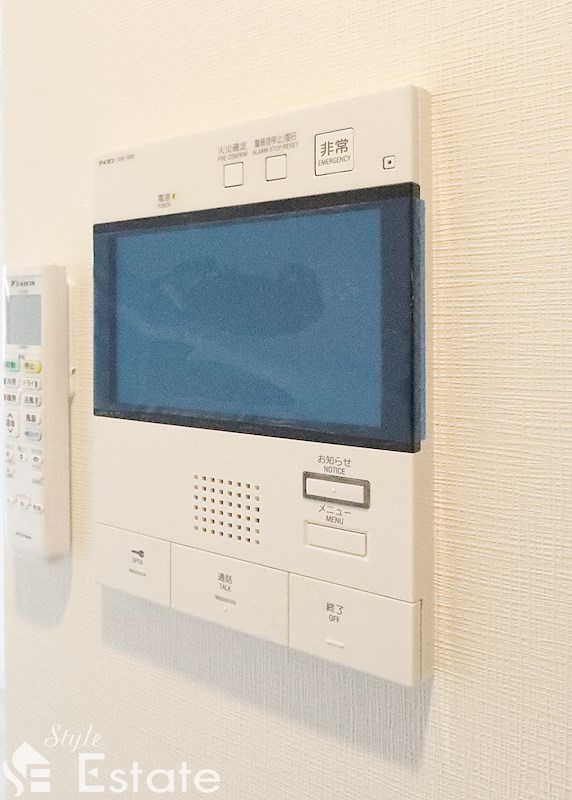 セキュリティ　モニター付きインターホン