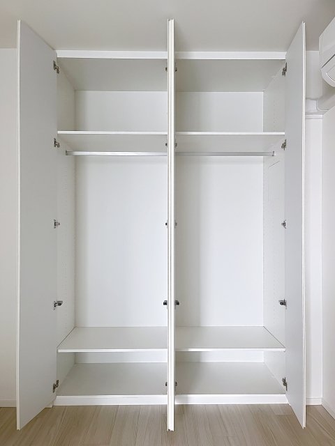 収納　クローゼット