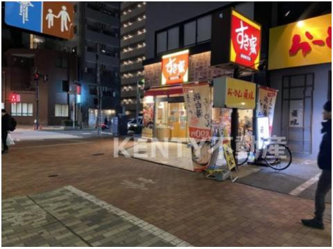 飲食店　すき家 蒲田南店（飲食店）まで93m