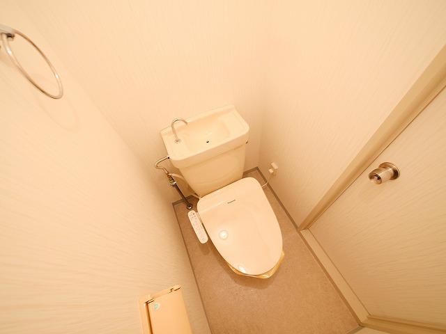 トイレ　コンパクトで使いやすいトイレです