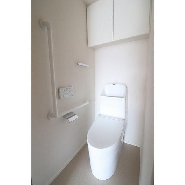 トイレ　シンプルで使いやすいトイレです