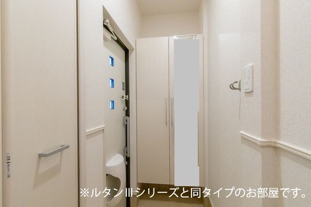 玄関　同メーカー施工例