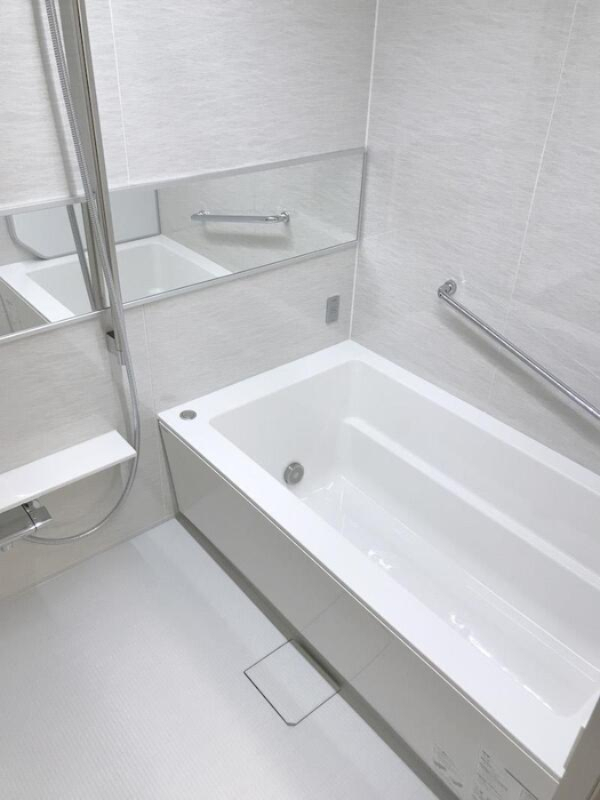 バス・シャワールーム　別部屋参考写真