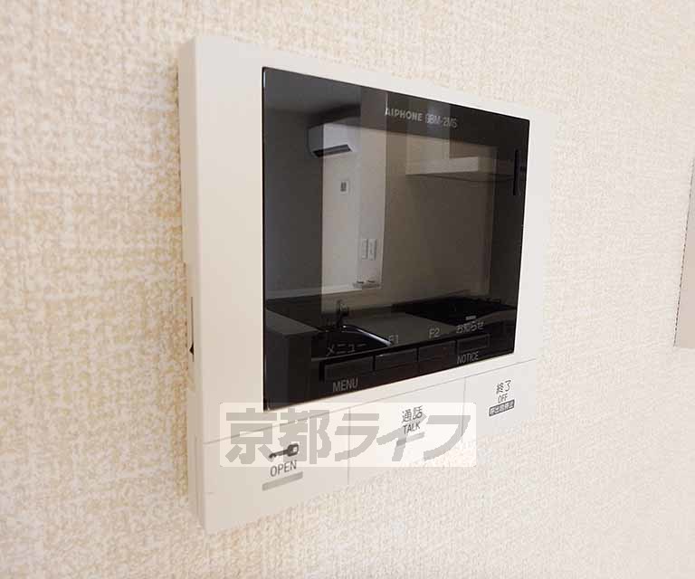 セキュリティ　テレビフォンがあり安心です。