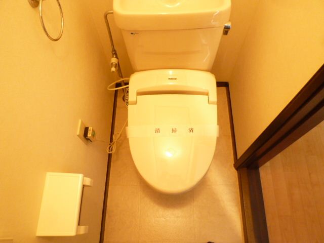 ドムスあいざわのトイレ写真