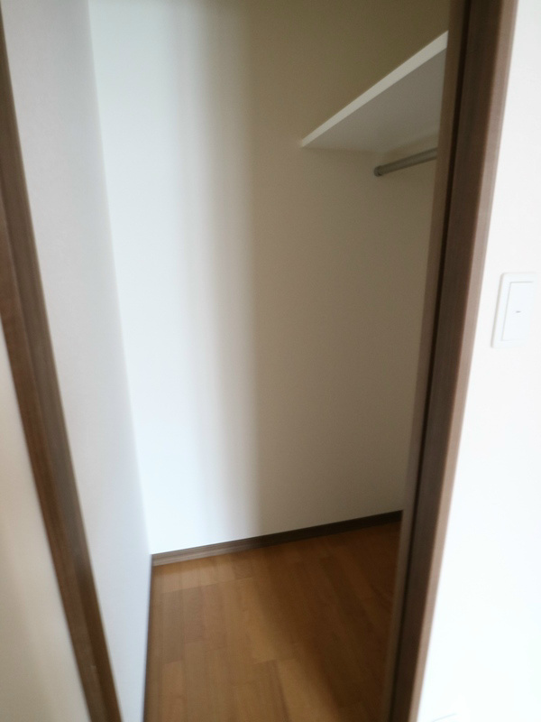 収納　※別号室の参考写真です。