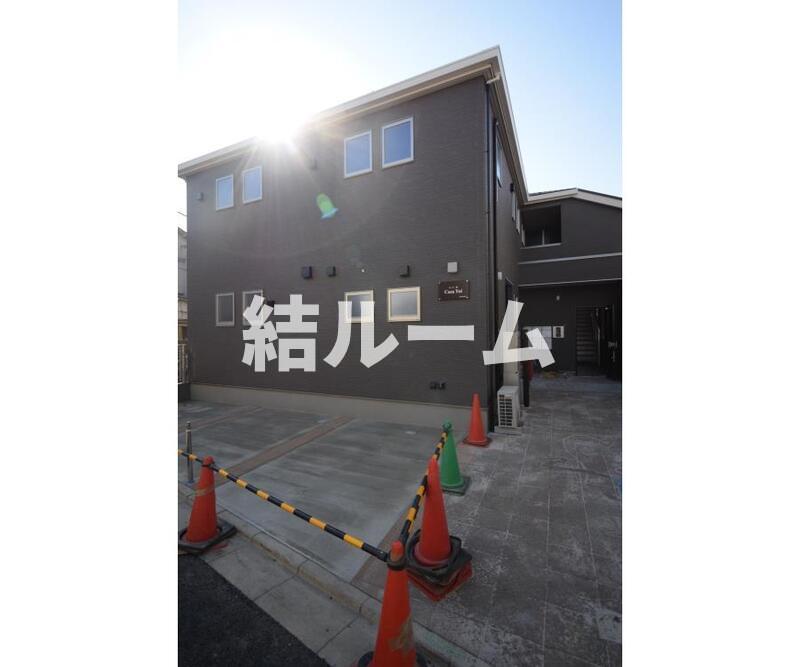 西武有楽町線 新桜台駅 徒歩7分 築8年