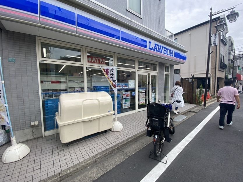 コンビニ　ローソン鬼子母神店（コンビニ）まで320m