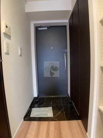 玄関　ルクシェール王子
