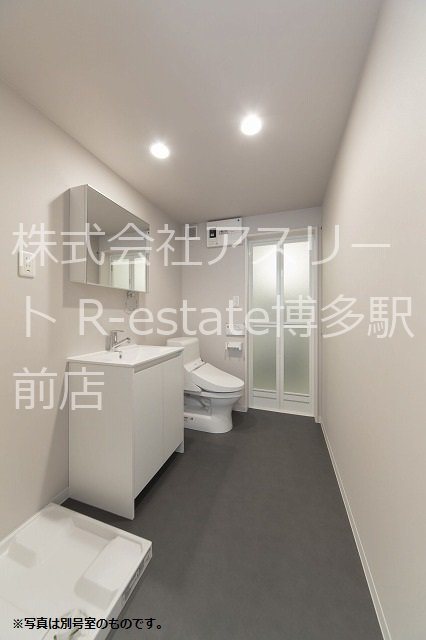 ＪＲ鹿児島本線 吉塚駅 徒歩10分 2階建 築11年の内装写真