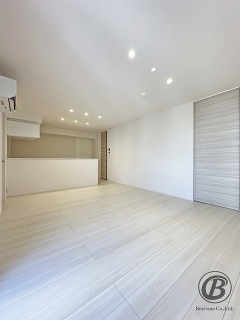 D-residence西野 B棟の居間写真