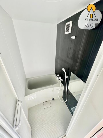 バス・シャワールーム　別部屋参考写真