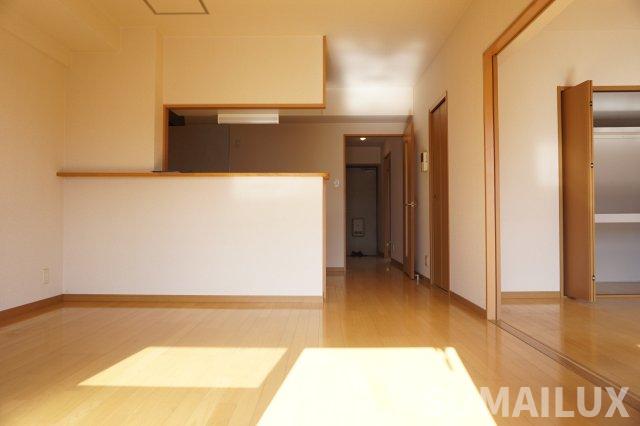 ＪＲ豊肥本線 南熊本駅 徒歩36分 4階建 築21年の居間写真