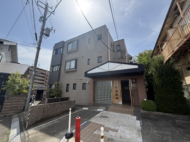 建物外観　～どーん～